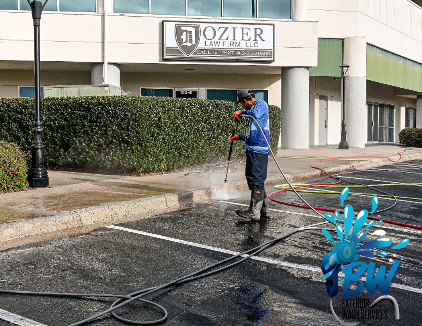 Commercial Building Pressure Washing in Savannah, GA